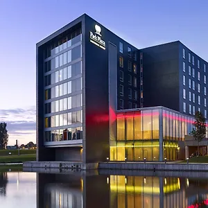 Park Plaza Amsterdam Airport Hotel