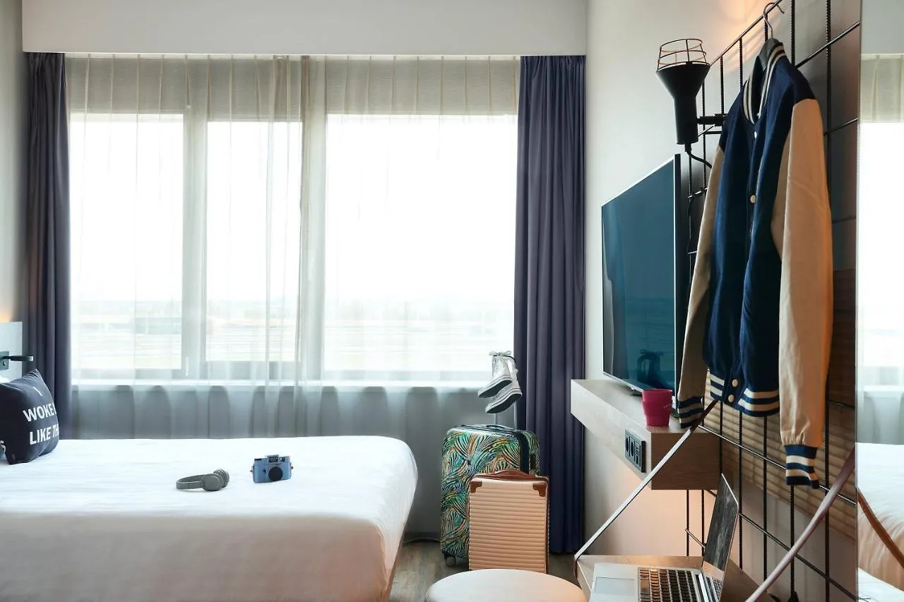 Hotel Moxy Amsterdam Schiphol Airport Hoofddorp